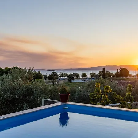 Villa Ameli Neo Klima